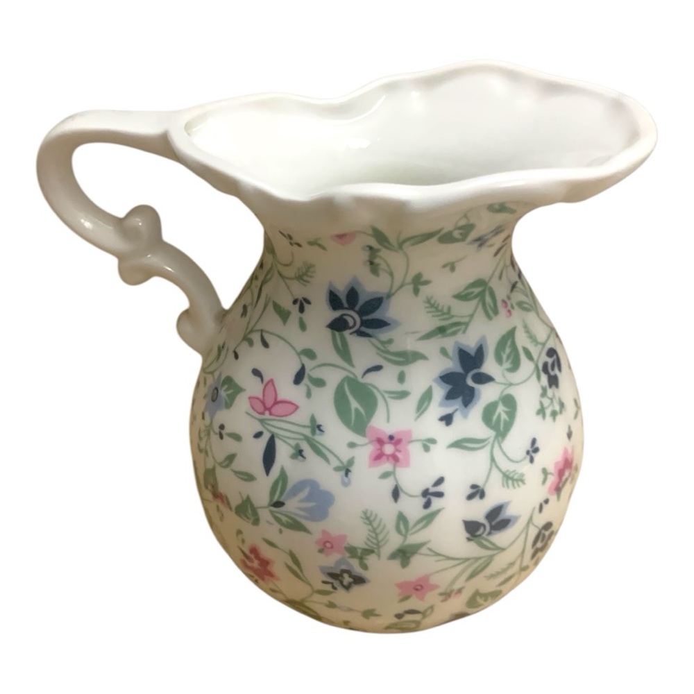 VTG RARE Hadida Collection Romantic Floral English Bone China Pitcher